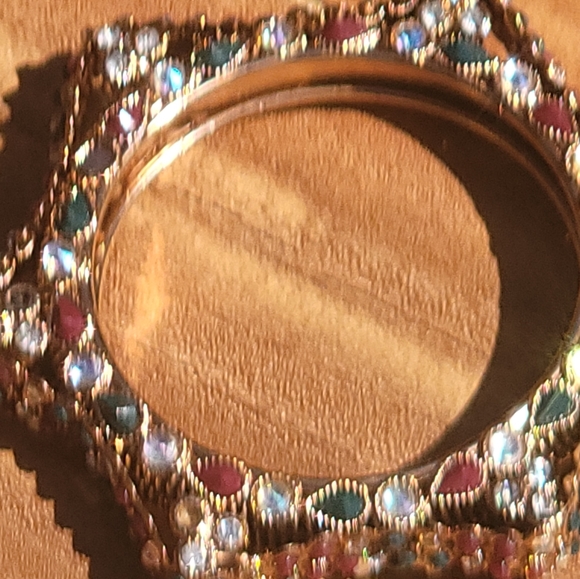 2 High Quality Synthetic Stone Bangle Bracelets 7" - Picture 6 of 7